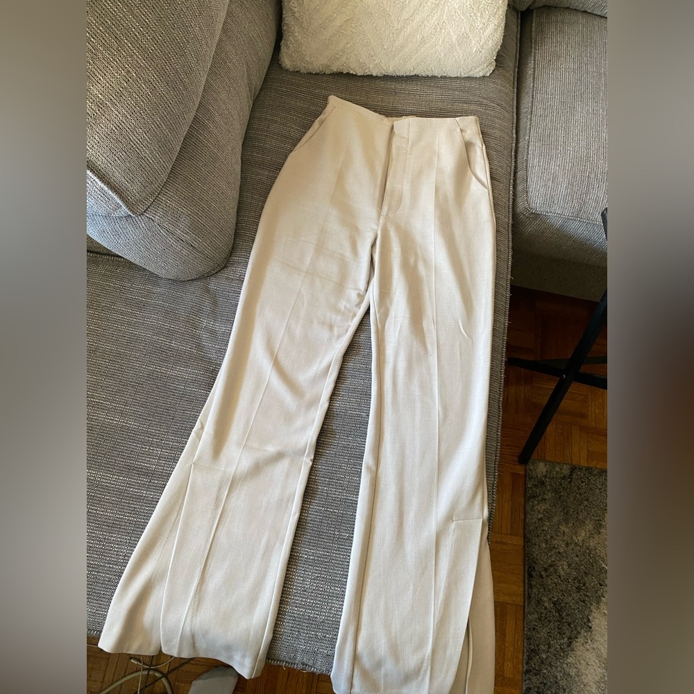 Abercrombie & Fitch Tailored Flare Pants
